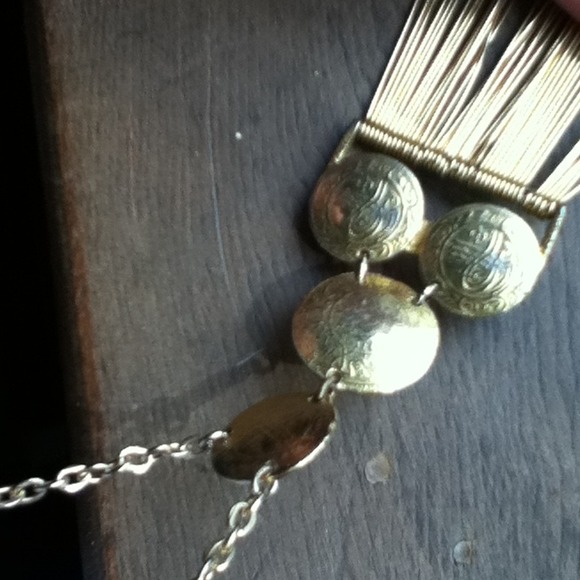 Necklace - Picture 2 of 2