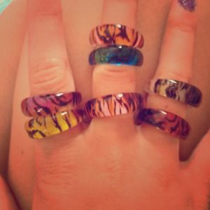 Leopard resin rings