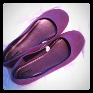 NWOT purple flats