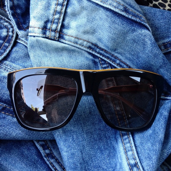 Marc Jacobs Black Sunglasses