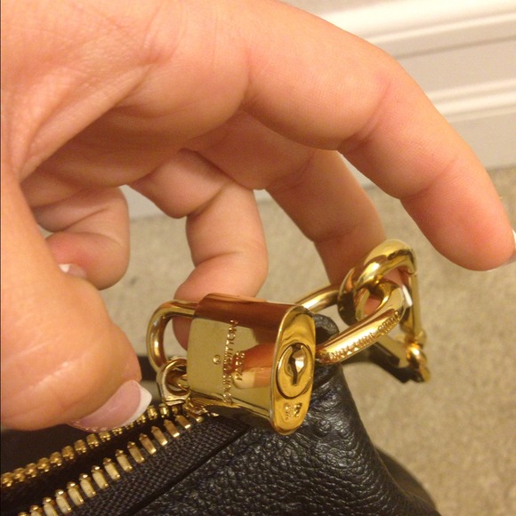 Louis Vuitton Lumineuse PM - sold - Picture 3 of 3