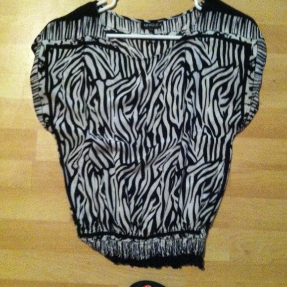 ⭐Dolman Zebra top⭐