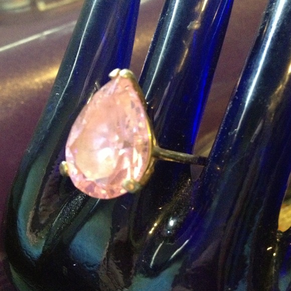 Pink ring! - Picture 3 of 3