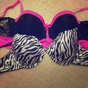 Zebra push-up bra / black and pink bra.