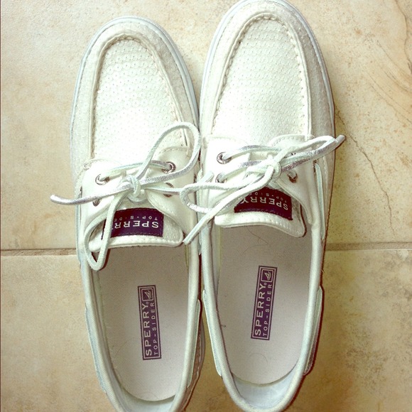 Sequin white sperrys!