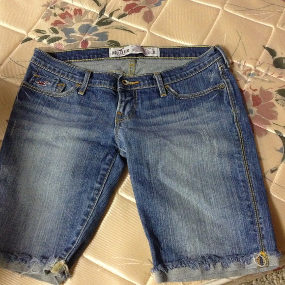 Hollister size zero shorts