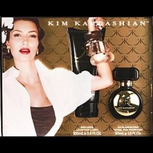 Kim Kardashian Gold Perfume and Lotion Set
