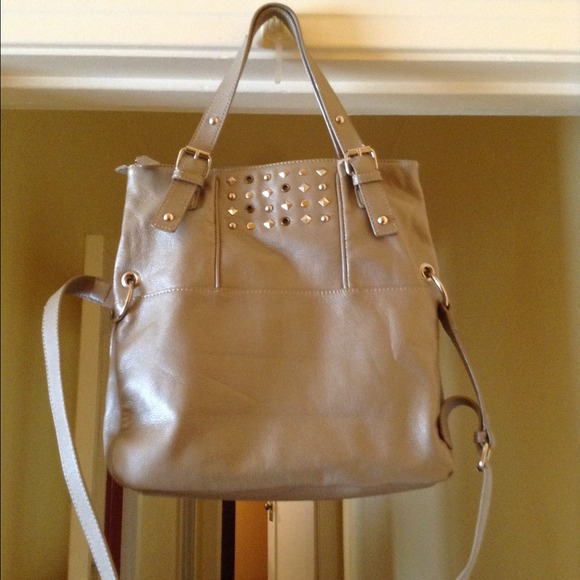 Nine West Handbags - Nine West purse