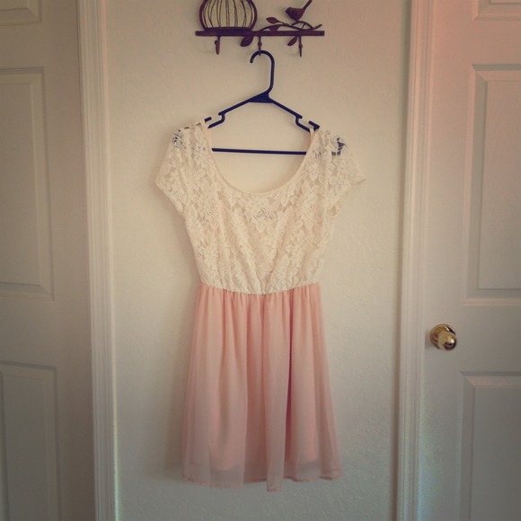 Adorable peach and lace dress