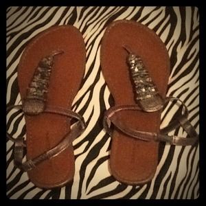 Faded glory shoes size 7 grey sparkles