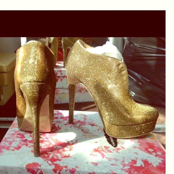 Chinese Laundry Lickety Booties