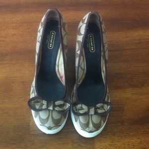 Authentic Coach Wedge