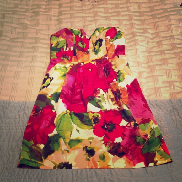 Short, casual dress.