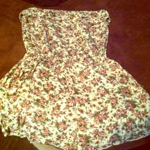 🎊Reduced 🎊Floral romper