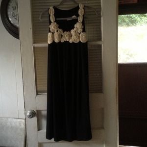 Newport News Sleeveless Dress - size medium
