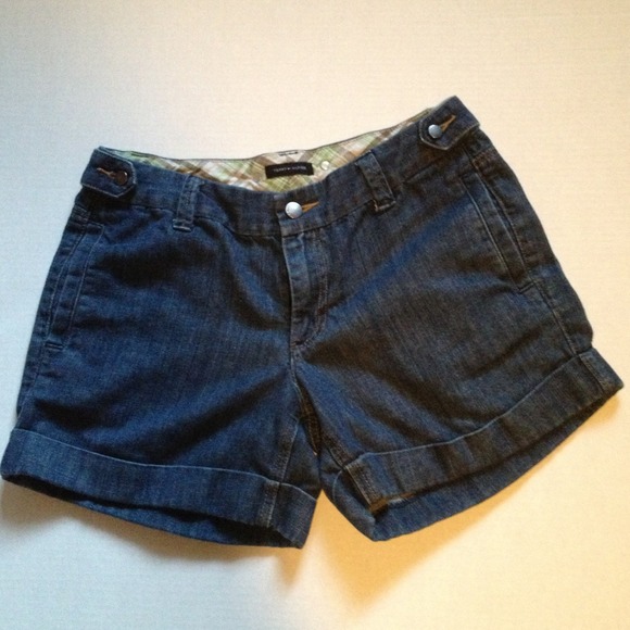 SOLD❗️Denim Tommy Hilfiger shorts. Size 6