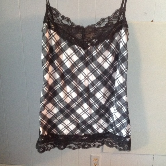 White Crinkle Plaid Lace Top