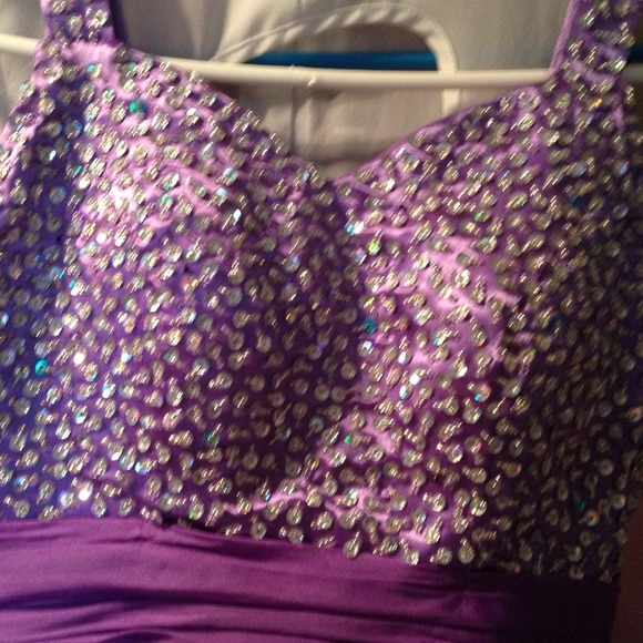 *SALE* Purple sequin long prom/ pageant gown - Picture 2 of 4