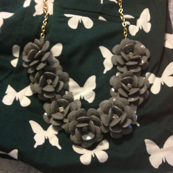 Statement necklace