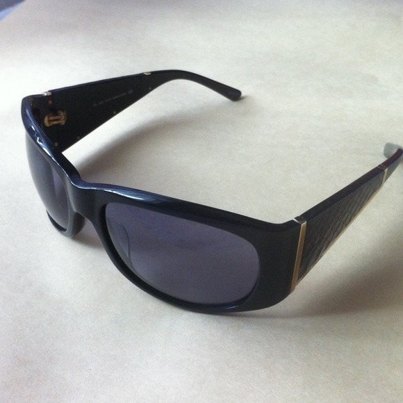 Jimmy Choo sunglasses - Picture 3 of 4