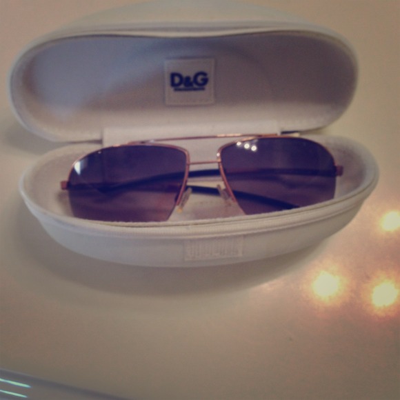 ⛔FOR @bkeenenDolce&Gabbana rose colored sunglasses