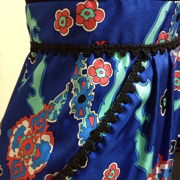 ⬇Reduced! Phoebe Couture dress! - Picture 2 of 3