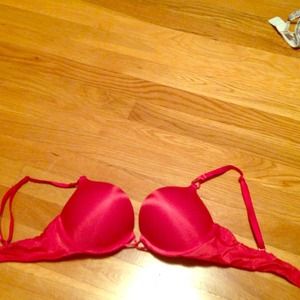 Miraculous push up bra! Bombshell.