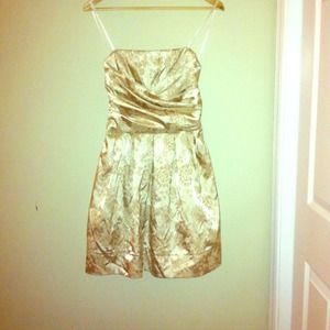 Gold strapless dress with flower detail