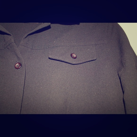 MUST HAVE 🎉 Black button down!
