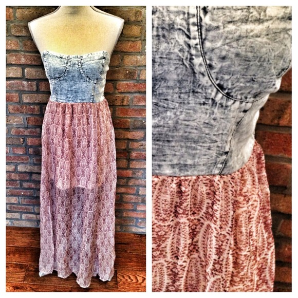 ⚡FLASH SALE⚡Acid Wash Denim & Paisley Maxi Dress