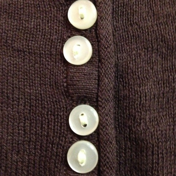 ❌SOLD❌BCBG Brown Top - Picture 4 of 4