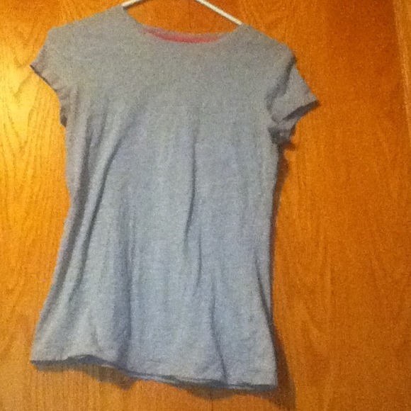 Plain grey tee