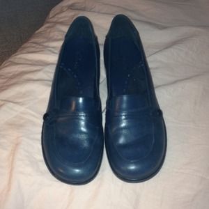 Clark's Navy Blue Shoes