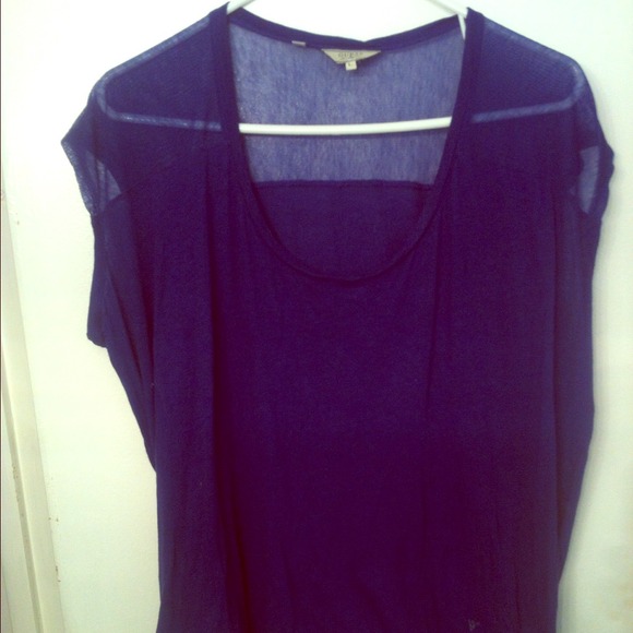 Large guess comfy shirt