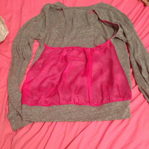 Long sleeve racer back with lace panel
