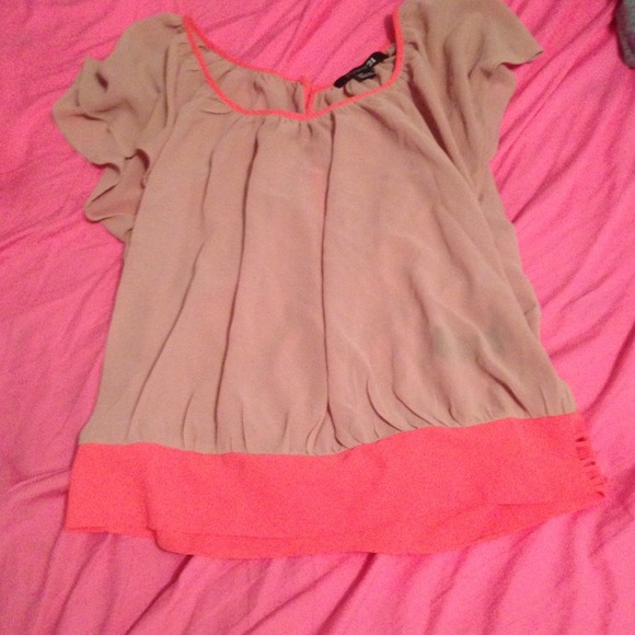 Sheer blouse with keyhole back