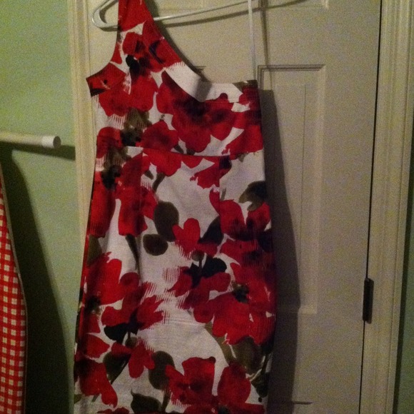 One shoulder dress.