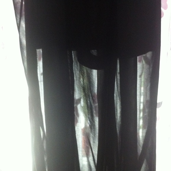 Sheer maxi skirt - Picture 2 of 2