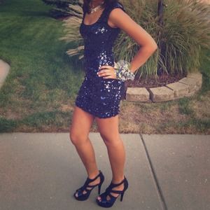 Sequenced fitted dress