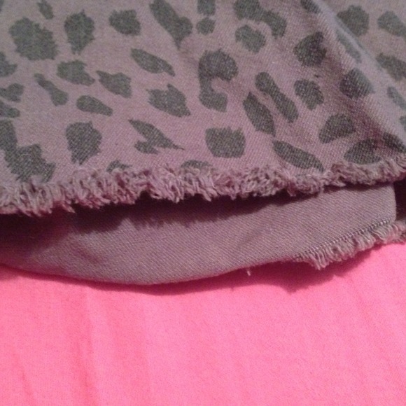 Animal print denim shorts - Picture 3 of 3