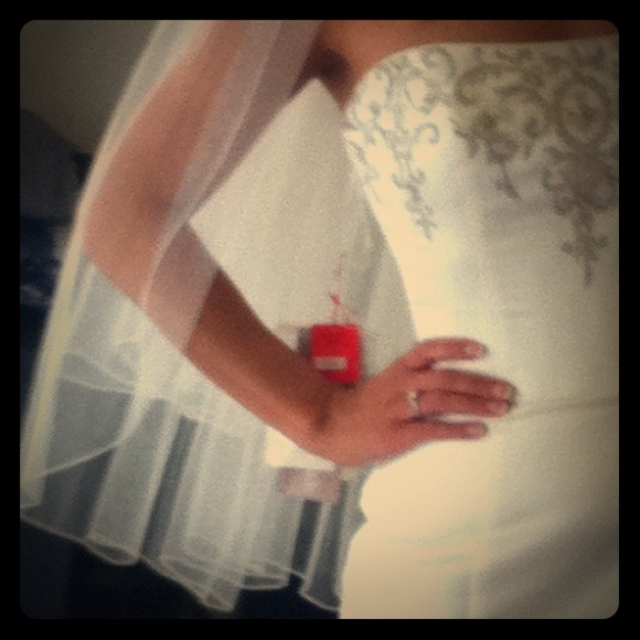 2-layer Fingertip Ivory Wedding Veil