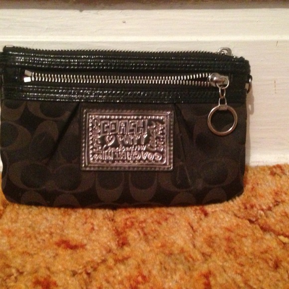Preloved Coach Poppy Collection clutch
