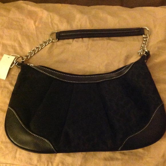 REDUCED NWT-black hobo purse