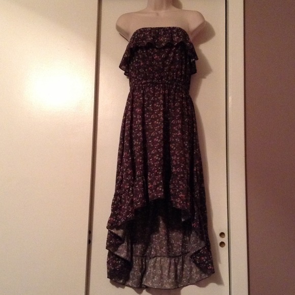 🎯SOLD High-Low Strapless Floral Sundress Size M