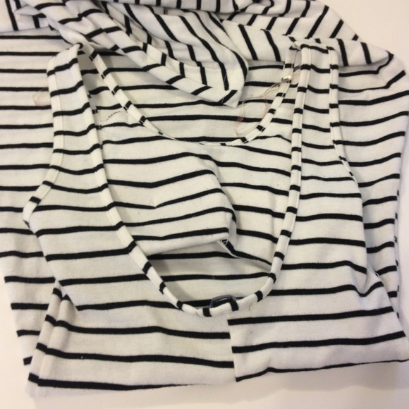 ⛔️BUNDLED⛔️love culture white and black maxi! - Picture 3 of 3