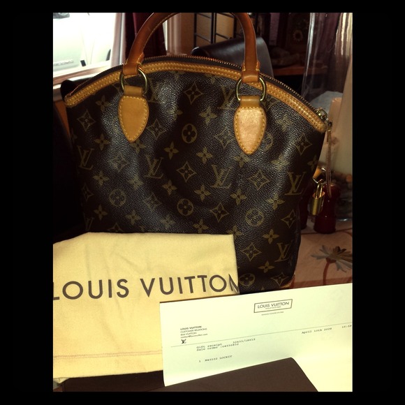 Traded Auth Louis Vuitton Lockit PM