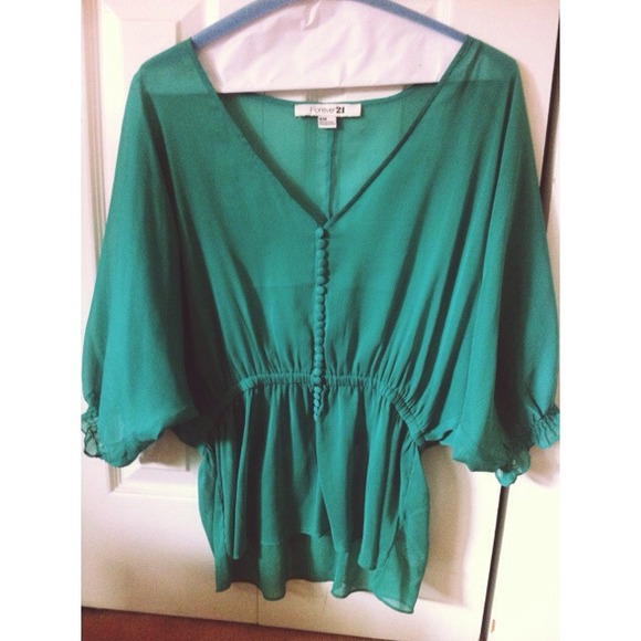 FOREVER 21 blouse💕