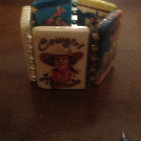 Western cuff