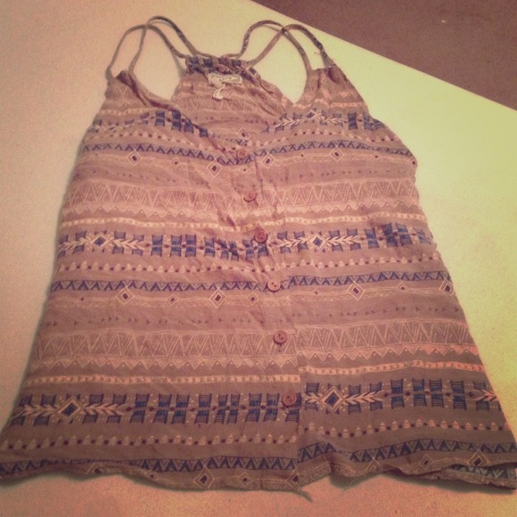 "Kirra" brand Aztec tank top with wooden buttons. - Picture 1 of 5
