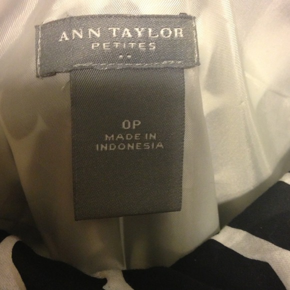Ann Taylor Dress! - Picture 3 of 3